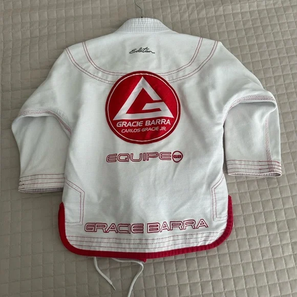 Gracie Barra White Jiu-Jitsu Gi Y3 - Picture 2 of 4
